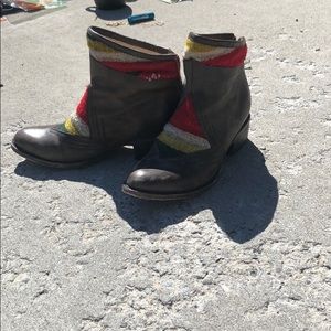 Free bird boots